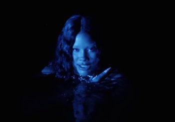 Movie still from “Shygirl - Shlut” (2022), directed by Diana Kunst – Close Up shot, High angle