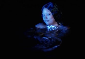 Movie still from “Shygirl - Shlut” (2022), directed by Diana Kunst – Medium shot, High angle