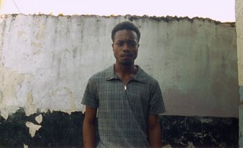 Movie still from “Oko Ebombo - Nalingi Yo” (2022), directed by Frank Lebon – Close Up shot, Low angle