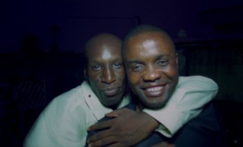 Movie still from “Oko Ebombo - Nalingi Yo” (2022), directed by Frank Lebon – Close Up shot, Low angle