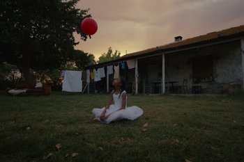 Movie still from “Josman - Intro” (2022), directed by Marius Gonzalez – Extreme Wide shot, Low angle