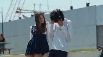 Movie still from “Glaive - Minnesota” (2022), directed by Ramez Silyan – Medium shot, Over the shoulder angle