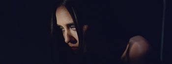 Movie still from “Jesse Jo Stark - So Bad” (2022), directed by Ramez Silyan – Extreme Close Up shot, Low angle