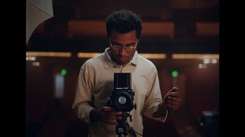 Movie still from “070 Shake - Skin & Bones” (2022), directed by Noah Lee – Close Up shot, Low angle