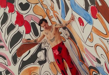 Movie still from “Harry Styles - As It Was” (2022), directed by Tanu Muiño – Wide shot, Overhead angle