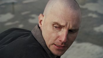 Movie still from “Pendant - Static Dream” (2022), directed by Ramez Silyan – Close Up shot, Low angle