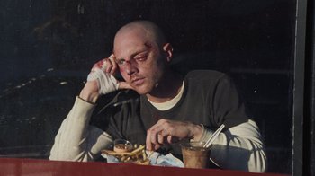 Movie still from “Pendant - Static Dream” (2022), directed by Ramez Silyan – Close Up shot, High angle