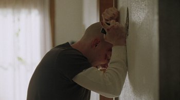 Movie still from “Pendant - Static Dream” (2022), directed by Ramez Silyan – Close Up shot, Overhead angle