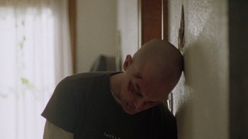 Movie still from “Pendant - Static Dream” (2022), directed by Ramez Silyan – Close Up shot, High angle