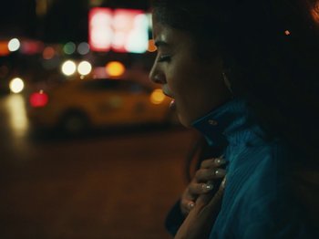 Movie still from “Marina Satti - Yiati Pouli M” (2022), directed by Alexis Gómez – Close Up shot, Low angle