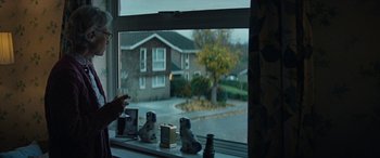 Movie still from “alt-J - Hard Drive Gold” (2022), directed by Newman-Wallace – Medium shot, Over the shoulder angle
