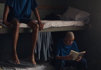 Movie still from “Nego Bala - Sonho” (2021), directed by Douglas Bernardt – Medium shot, High angle