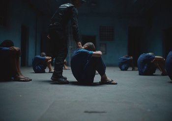 Movie still from “Nego Bala - Sonho” (2021), directed by Douglas Bernardt – Wide shot, High angle