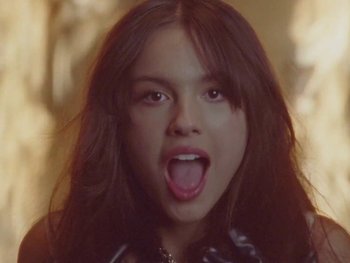 Movie still from “Olivia Rodrigo - good 4 u” (2021), directed by Petra Collins – Close Up shot, Low angle