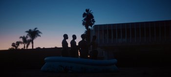 Movie still from “Nana - King’s Blvd” (2020), directed by Andrew Litten – Extreme Wide shot, Low angle