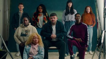 Movie still from “Declan J Donovan - Perfectly Imperfect” (2020), directed by Dan French – Wide shot, High angle