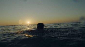 Movie still from “DouleurDolor - Sé de un Lugar” (2020), directed by Joaquín Luna – Extreme Wide shot, High angle