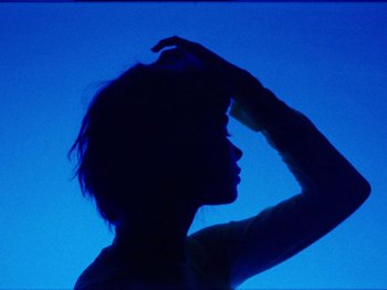 Movie still from “NOISY - I Wish I Was A” (2020), directed by João Retorta – Extreme Close Up shot, Overhead angle