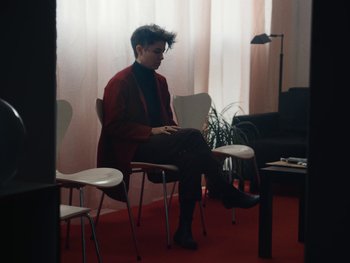 Movie still from “Anna Andreu - Torrent Sanguini” (2020), directed by Carles Pons Altimira – Wide shot, High angle