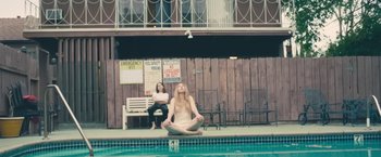 Movie still from “Haim - The Steps” (2020), directed by Paul Thomas Anderson – Wide shot, Low angle
