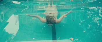 Movie still from “Haim - The Steps” (2020), directed by Paul Thomas Anderson – Medium shot, Overhead angle