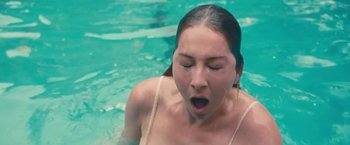 Movie still from “Haim - The Steps” (2020), directed by Paul Thomas Anderson – Close Up shot, High angle