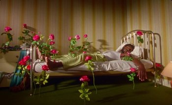 Movie still from “Dune & Crayon feat. Ichon - Pointless” (2020), directed by Alice Kong – Wide shot, Overhead angle