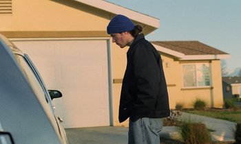 Movie still from “Vonavi - Regrow” (2019), directed by Andrew Litten – Medium shot, Low angle
