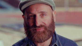 Movie still from “Rain Phoenix - Immolate” (2019), directed by Gus Van Sant – Close Up shot, Low angle