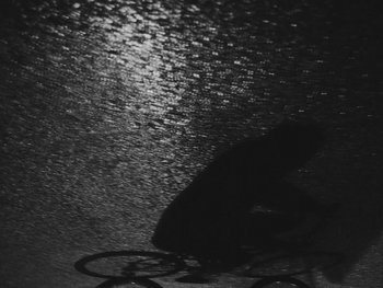 Movie still from “MorMor - Some Place Else” (2019), directed by rubberband. – Extreme Close Up shot, Overhead angle