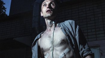 Movie still from “Apparat - Heroist” (2019), directed by Matilda Finn – Close Up shot, Low angle