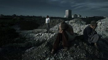 Movie still from “Apparat - Heroist” (2019), directed by Matilda Finn – Wide shot, Low angle