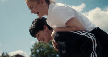 Movie still from “Stereophonics - Fly Like An Eagle” (2019), directed by Charlotte Regan – Medium shot, Low angle