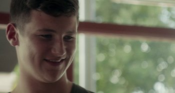 Movie still from “Stereophonics - Fly Like An Eagle” (2019), directed by Charlotte Regan – Close Up shot, Low angle