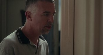 Movie still from “Stereophonics - Fly Like An Eagle” (2019), directed by Charlotte Regan – Close Up shot, Low angle