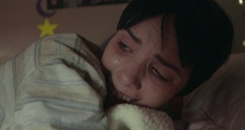 Movie still from “Stereophonics - Fly Like An Eagle” (2019), directed by Charlotte Regan – Extreme Close Up shot, High angle