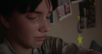 Movie still from “Stereophonics - Fly Like An Eagle” (2019), directed by Charlotte Regan – Extreme Close Up shot, Low angle