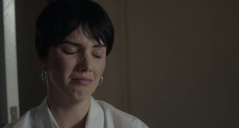 Movie still from “Stereophonics - Fly Like An Eagle” (2019), directed by Charlotte Regan – Close Up shot, Over the shoulder angle