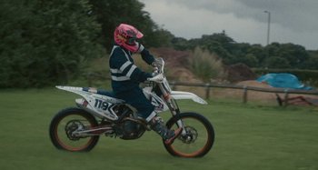 Movie still from “Stereophonics - Fly Like An Eagle” (2019), directed by Charlotte Regan – Wide shot, Low angle