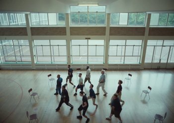 Movie still from “Elderbrook & Rudimental - Something About You” (2019), directed by Luke Davies – Extreme Wide shot, High angle