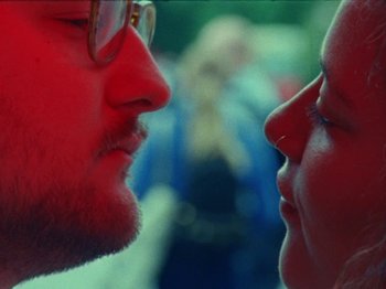 Movie still from “James Blake - Can’t Believe The Way We Flow” (2019), directed by Frank Lebon – Extreme Close Up shot, Over the shoulder angle