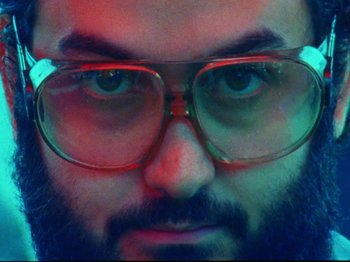 Movie still from “James Blake - Can’t Believe The Way We Flow” (2019), directed by Frank Lebon – Extreme Close Up shot, Overhead angle