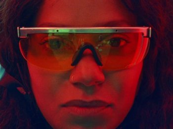 Movie still from “James Blake - Can’t Believe The Way We Flow” (2019), directed by Frank Lebon – Extreme Close Up shot, Low angle