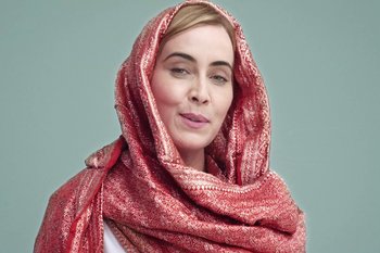 Movie still from “Anouk - It’s A New Day” (2019), directed by Victor D. Ponten – Close Up shot, Low angle