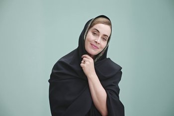 Movie still from “Anouk - It’s A New Day” (2019), directed by Victor D. Ponten – Close Up shot, Low angle