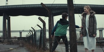 Movie still from “Mumford & Sons - Beloved” (2019), directed by Charlotte Regan – Wide shot, Low angle