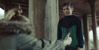 Movie still from “Mumford & Sons - Beloved” (2019), directed by Charlotte Regan – Medium shot, Over the shoulder angle