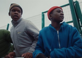 Movie still from “Adelphi Music Factory - Javelin (Calling Out Your Name)” (2019), directed by Fanny Hoetzeneder – Close Up shot, Low angle