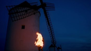 Movie still from “Rosalía - De Aquí No Sales” (2019), directed by Diana Kunst – Extreme Wide shot, Low angle