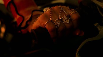 Movie still from “Rosalía - De Aquí No Sales” (2019), directed by Diana Kunst – Extreme Close Up shot, Overhead angle